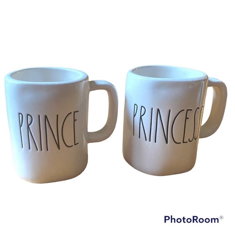 Rae Dunn “Prince & Princess” Mug set